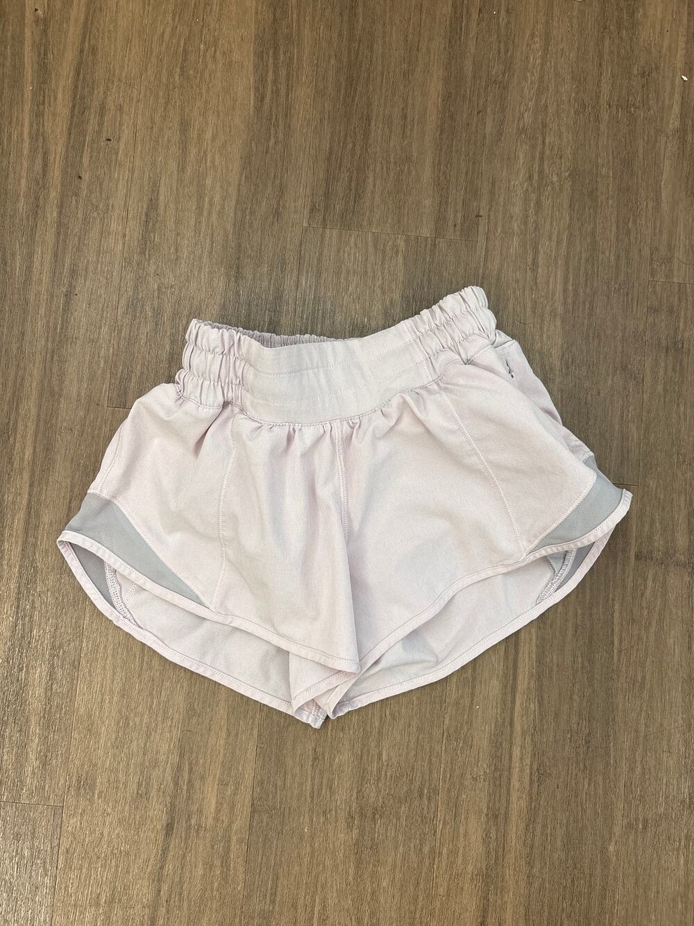 Lululemon Pale Pink Short Athletic Shorts Sz 0